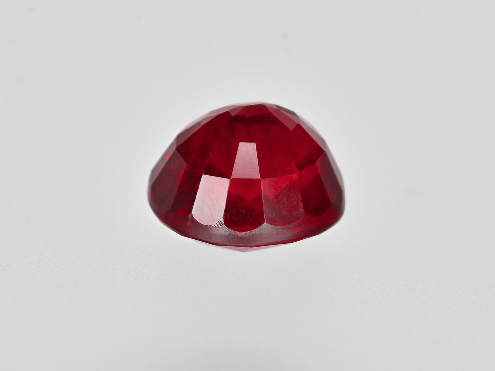 8801393-cushion-fiery-vivid-pigeon-blood-red-grs-mozambique-natural-ruby-2.16-ct