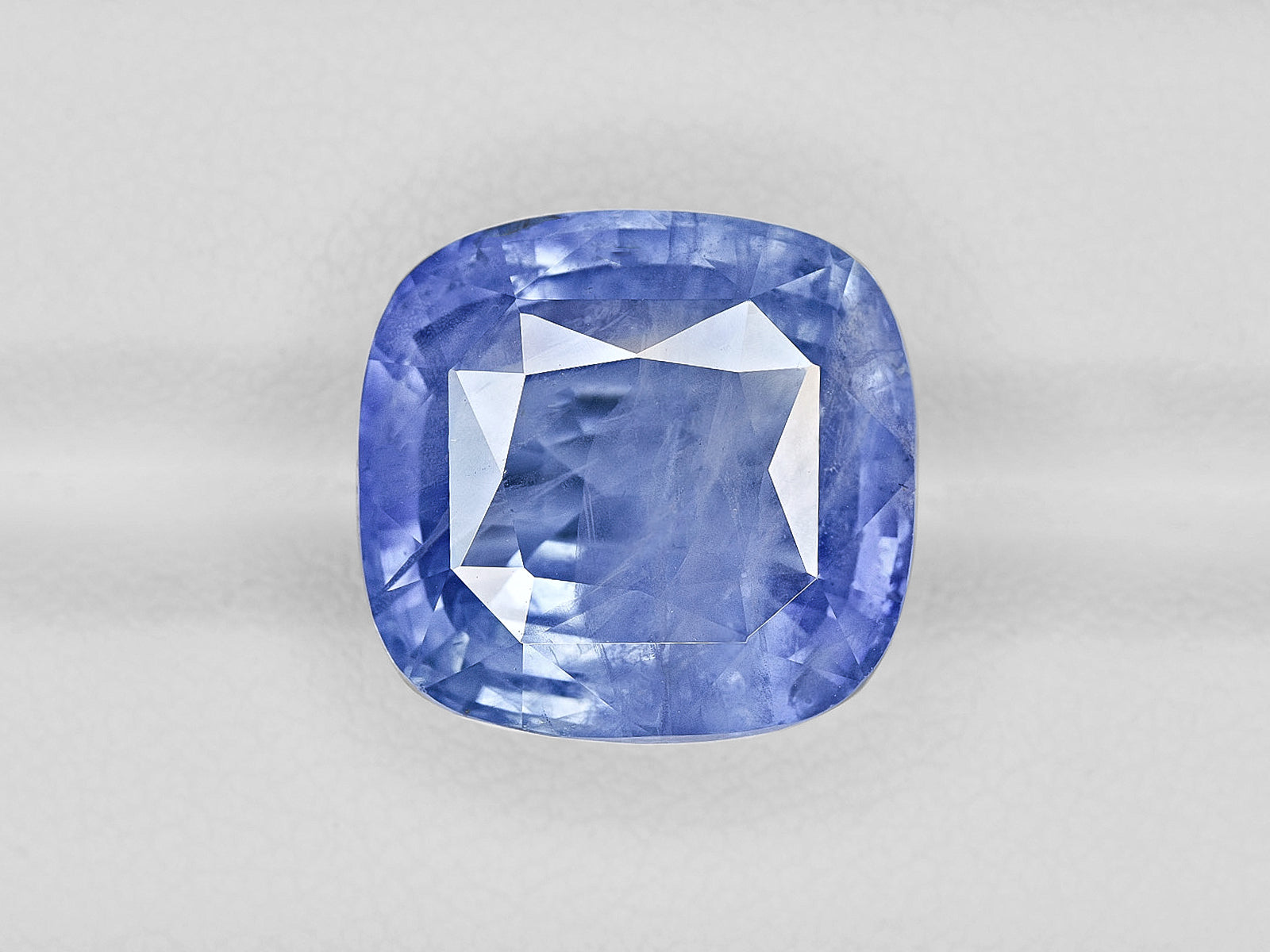 8801832-cushion-medium-blue-grs-sri-lanka-natural-blue-sapphire-19.62-ct