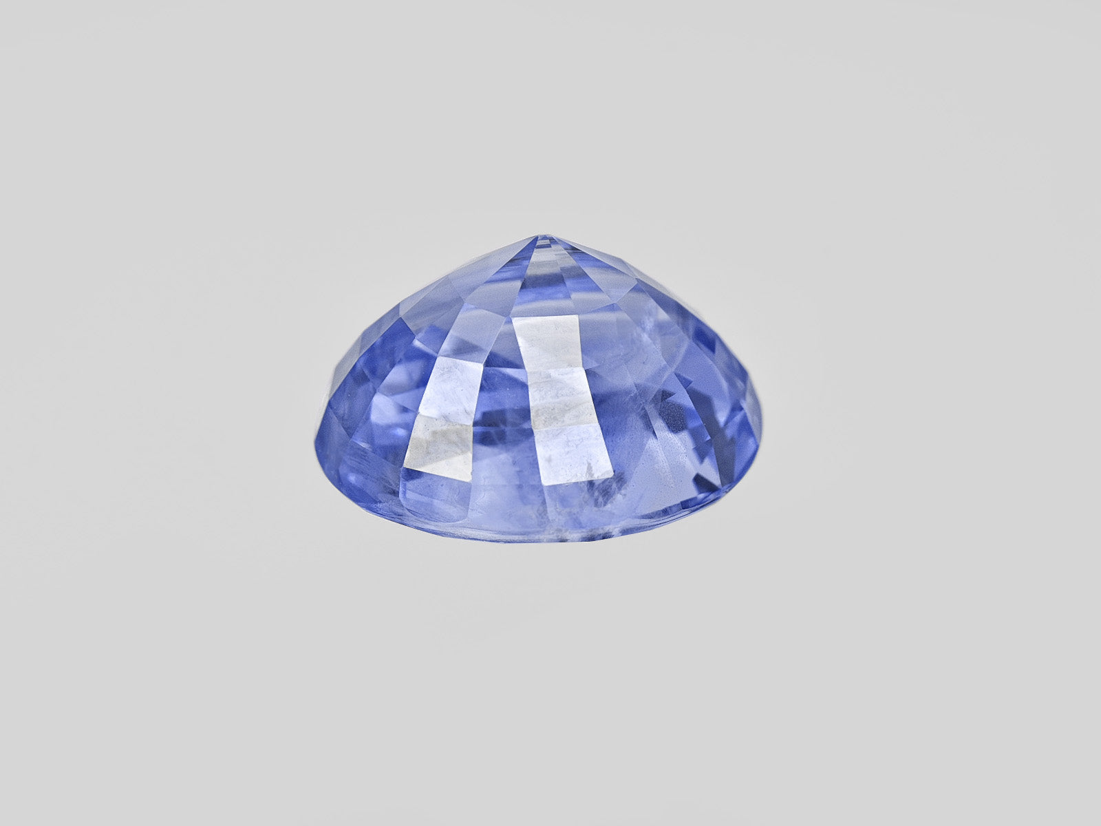 8801835-oval-lustrous-blue-grs-sri-lanka-natural-blue-sapphire-9.39-ct