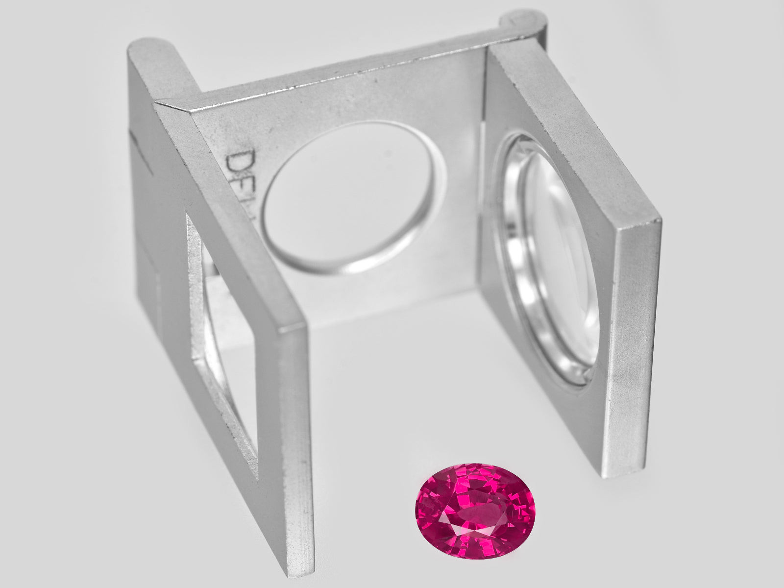 8801847-oval-fiery-rich-pinkish-red-grs-sri-lanka-natural-ruby-1.57-ct