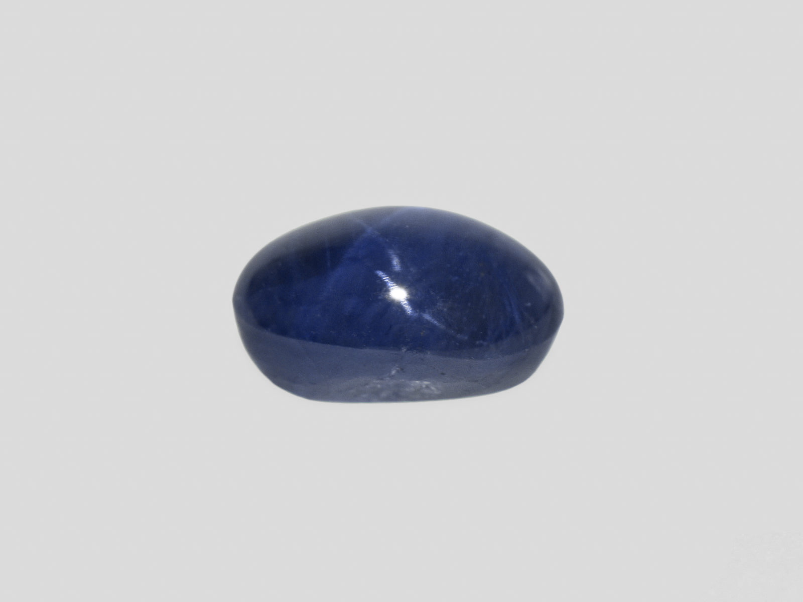8801529-cabochon-royal-blue-grs-burma-natural-blue-star-sapphire-5.85-ct