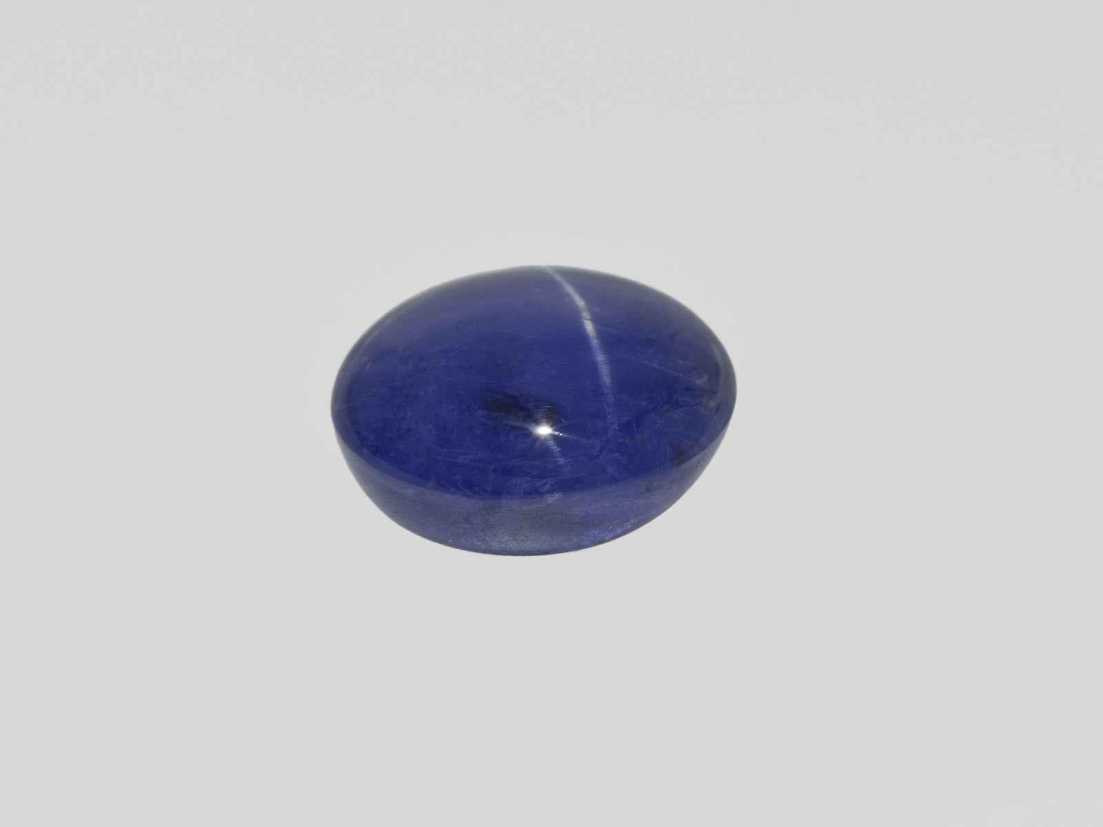 8801530-cabochon-deep-blue-grs-burma-natural-blue-star-sapphire-6.69-ct