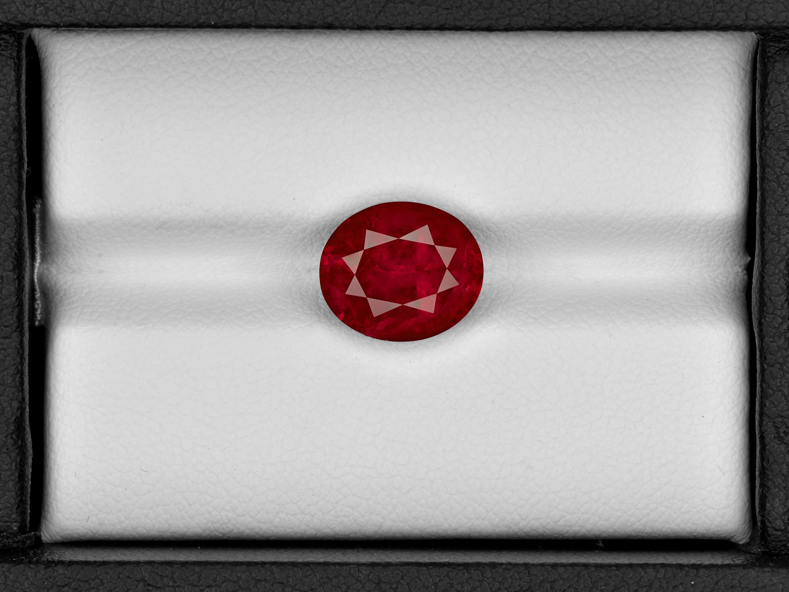 8801667-oval-rich-velvety-pigeon-blood-red-gia-grs-afghanistan-natural-ruby-5.05-ct