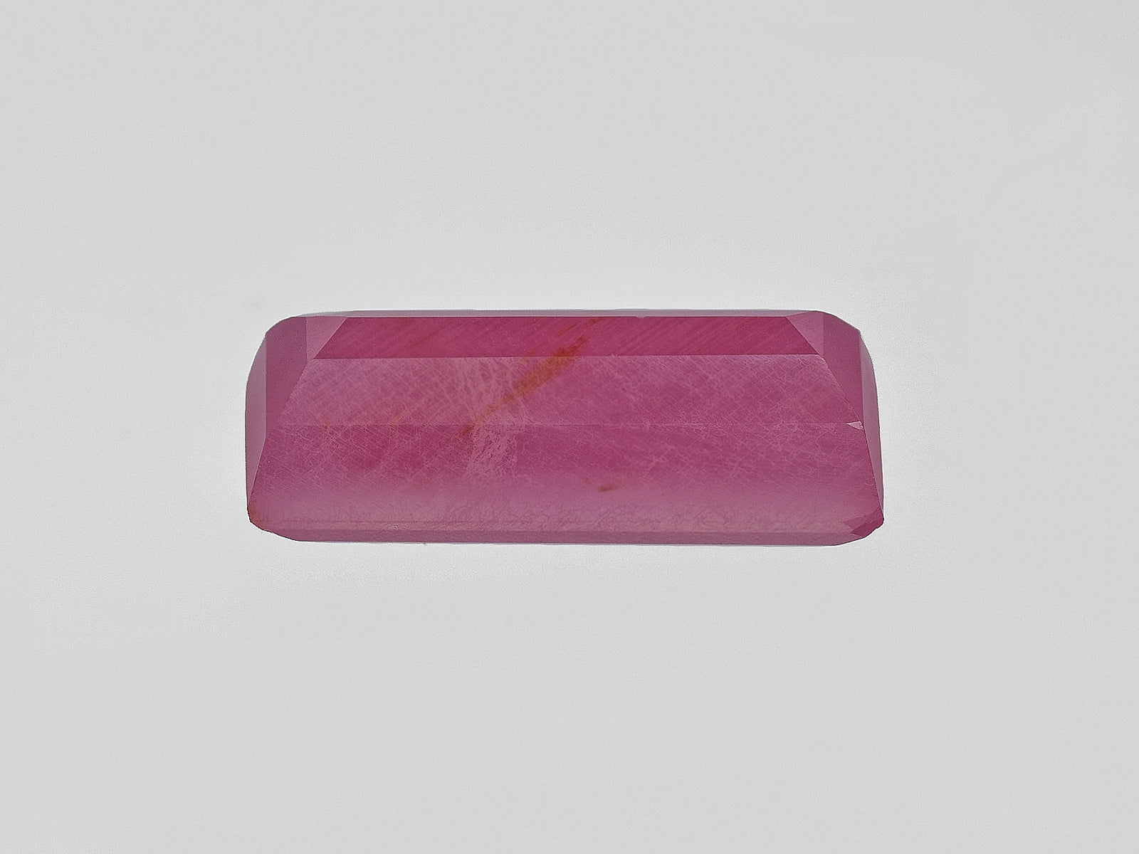 8801703-rectangular-pink-red-igi-guinea-natural-ruby-16.63-ct