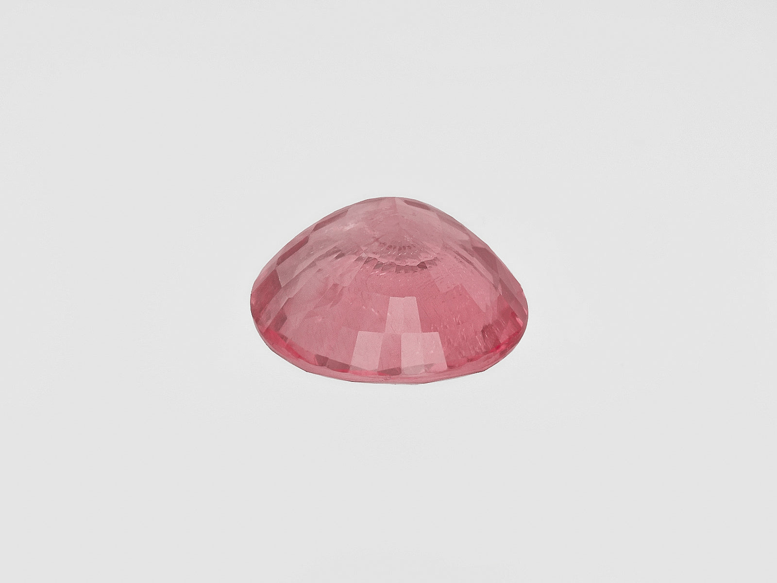 8801669-oval-pinkish-orange-aigs-sri-lanka-natural-padparadscha-5.03-ct