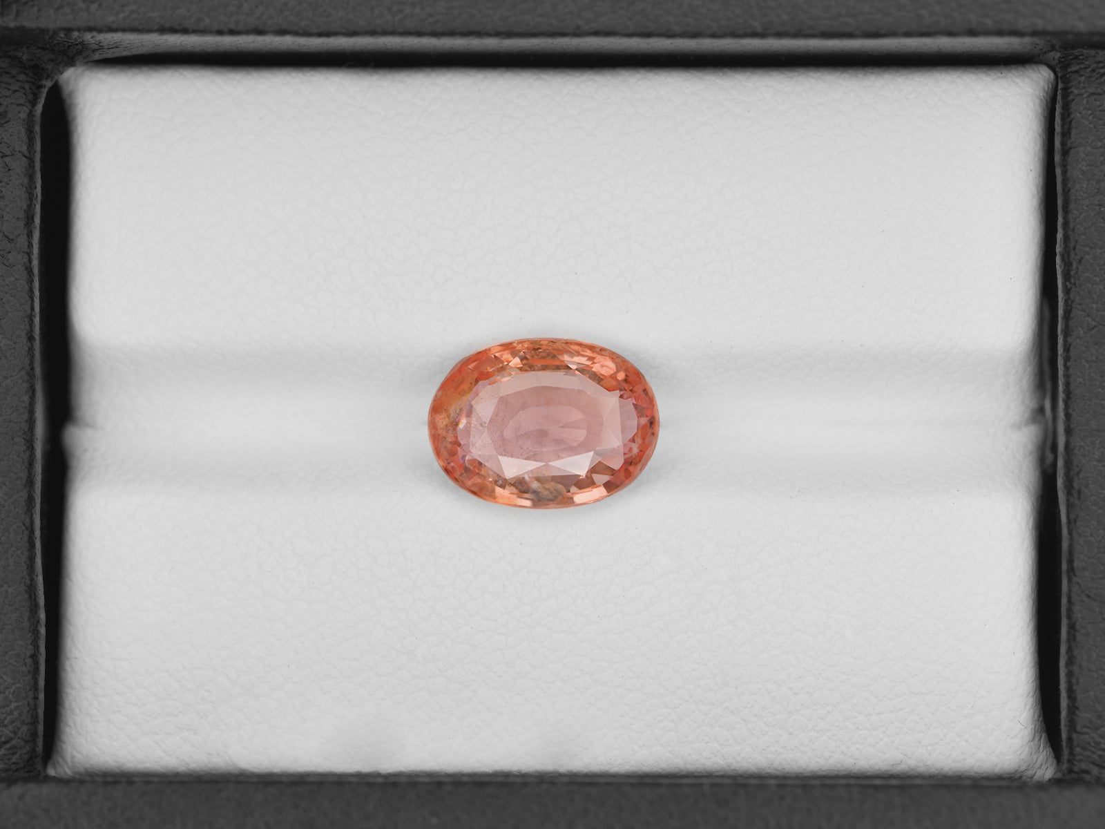 8801670-oval-intense-pinkish-orange-aigs-sri-lanka-natural-padparadscha-3.78-ct