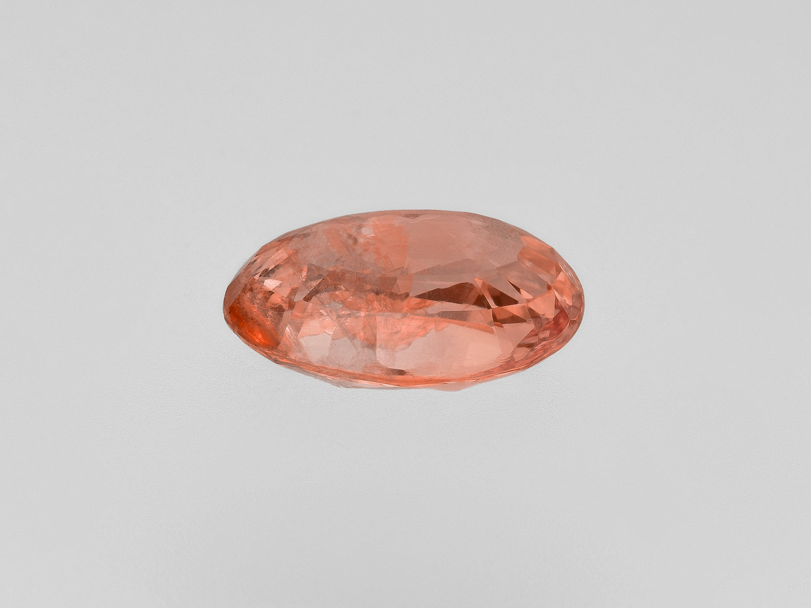 8801670-oval-intense-pinkish-orange-aigs-sri-lanka-natural-padparadscha-3.78-ct
