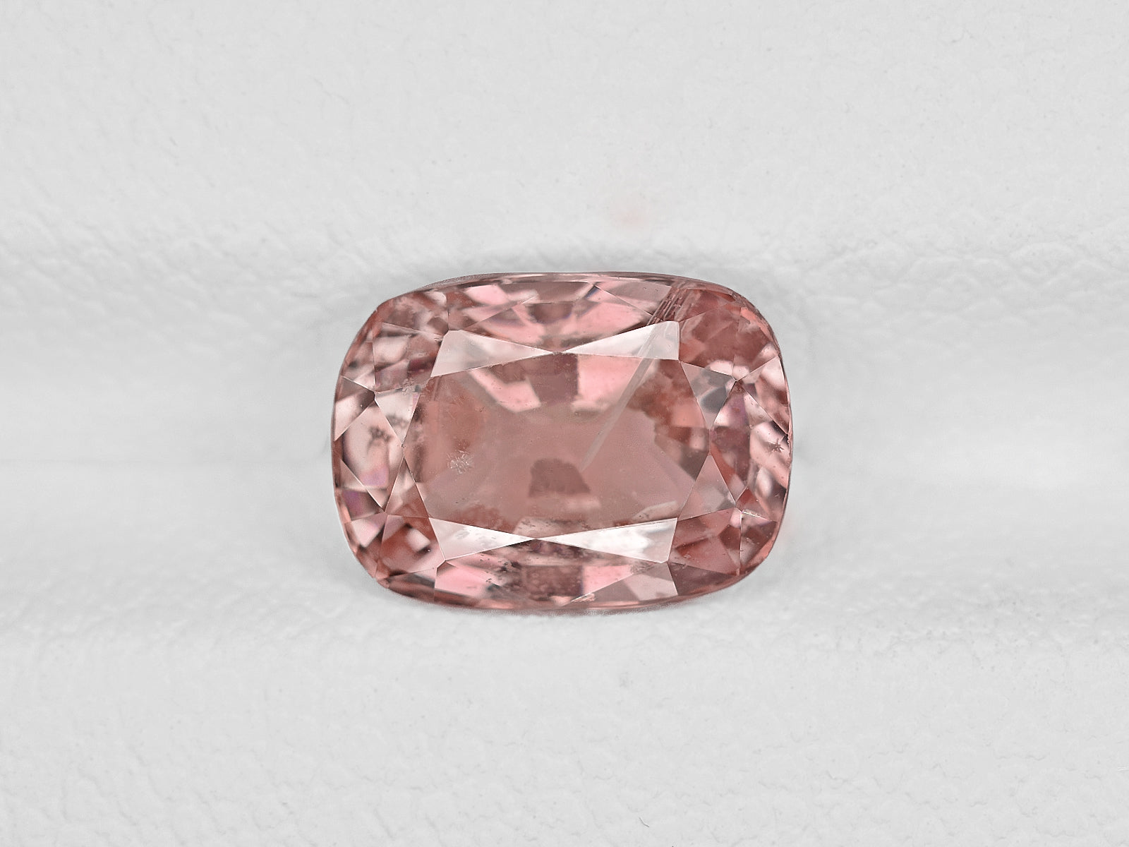 8801671-cushion-lustrous-soft-orange-pink-gia-madagascar-natural-padparadscha-2.24-ct