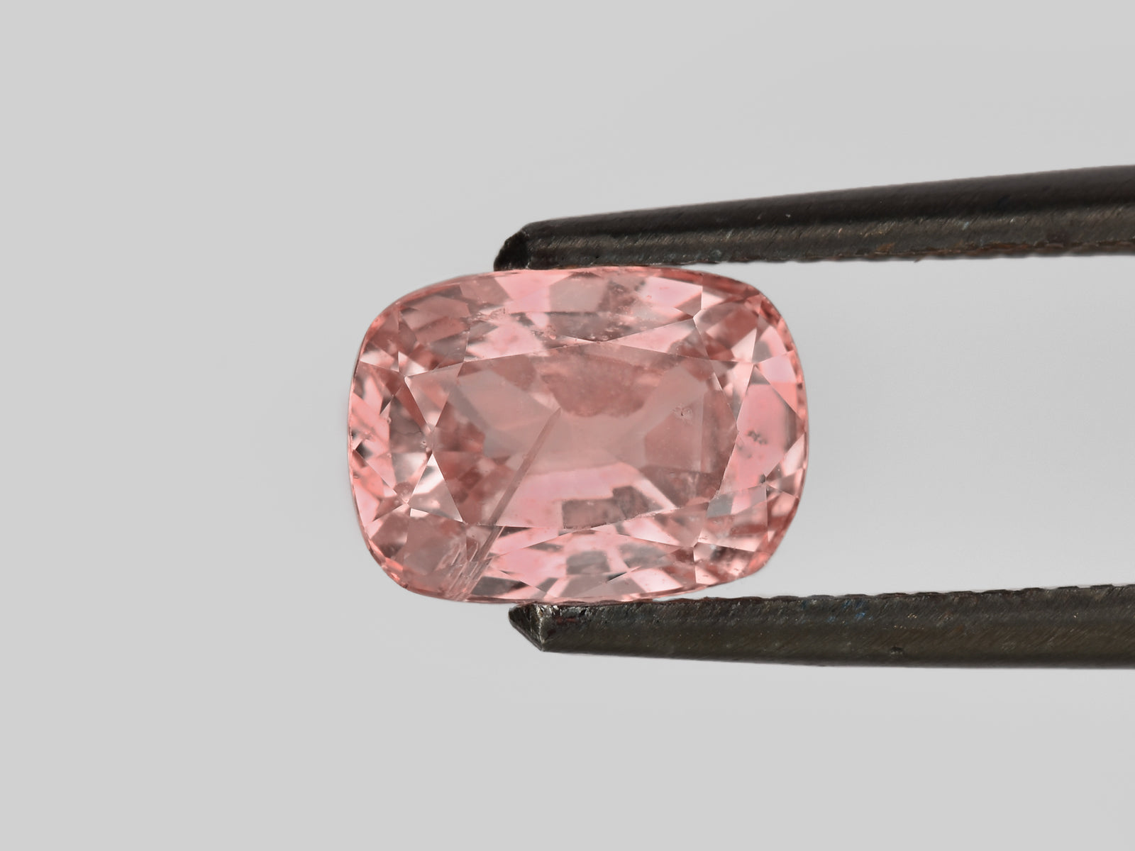 8801671-cushion-lustrous-soft-orange-pink-gia-madagascar-natural-padparadscha-2.24-ct