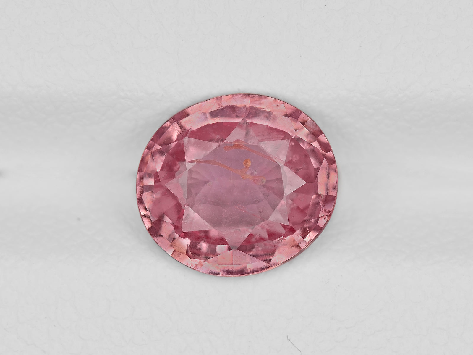 8801674-oval-orangy-pink-gia-madagascar-natural-padparadscha-1.95-ct