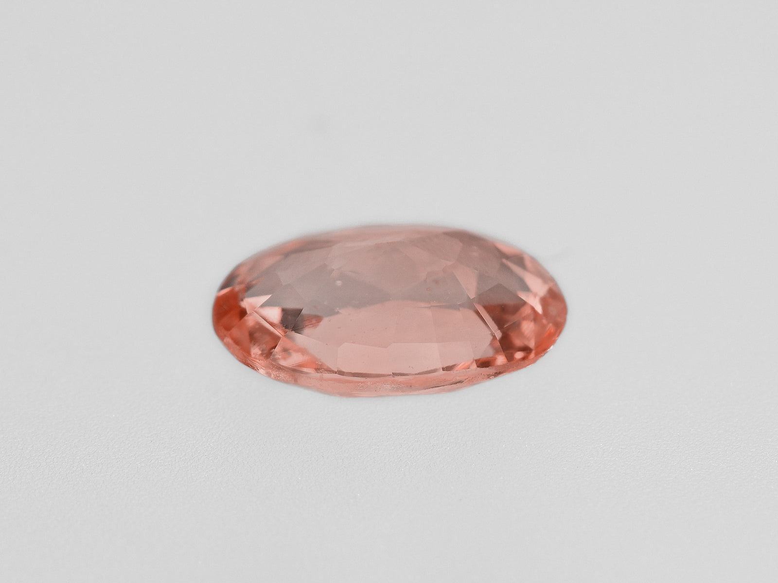 8801683-oval-pinkish-orange-gia-madagascar-natural-padparadscha-1.16-ct
