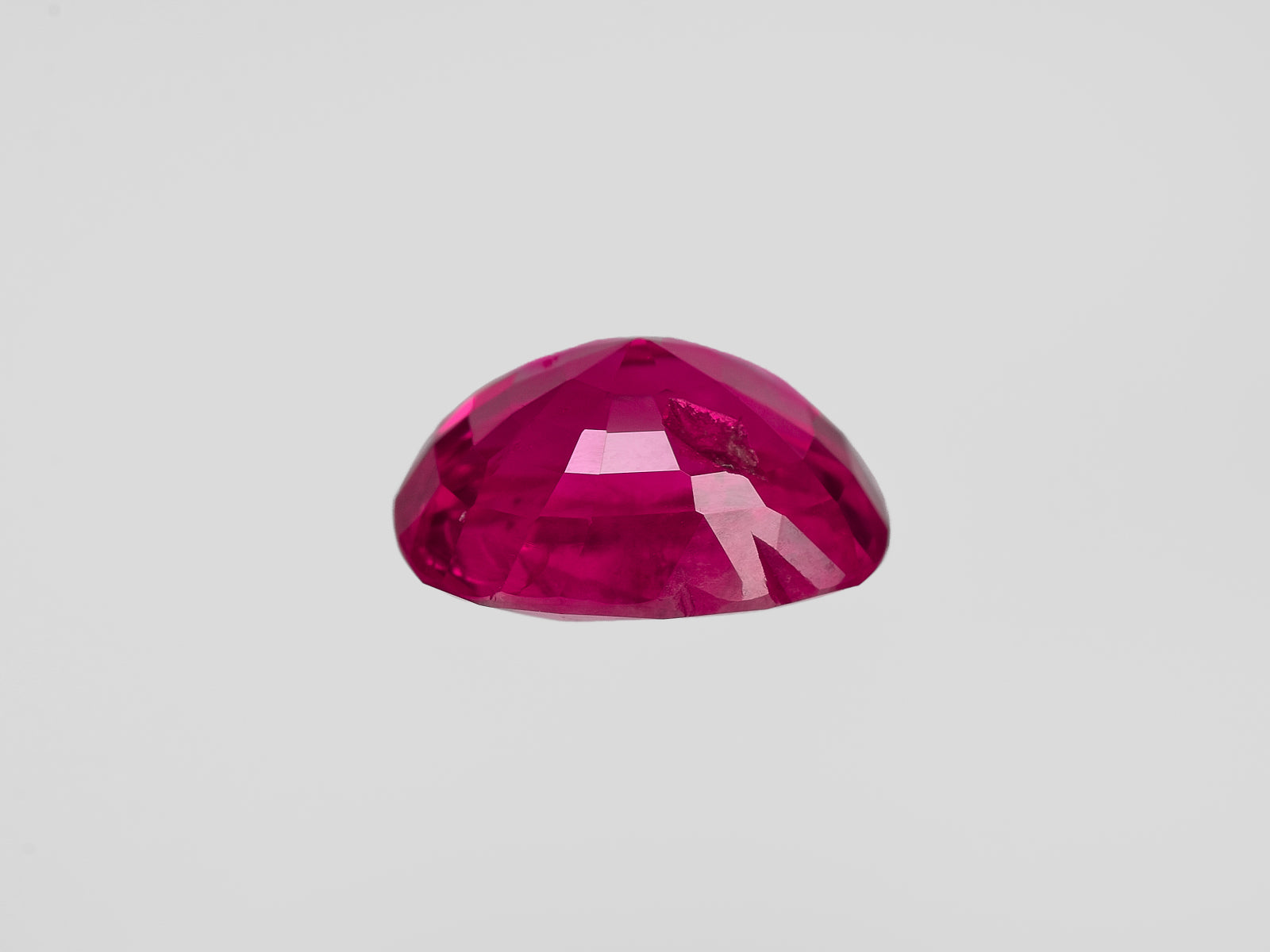 8801771-cushion-fiery-vivid-pinkish-red-gii-burma-natural-ruby-3.12-ct