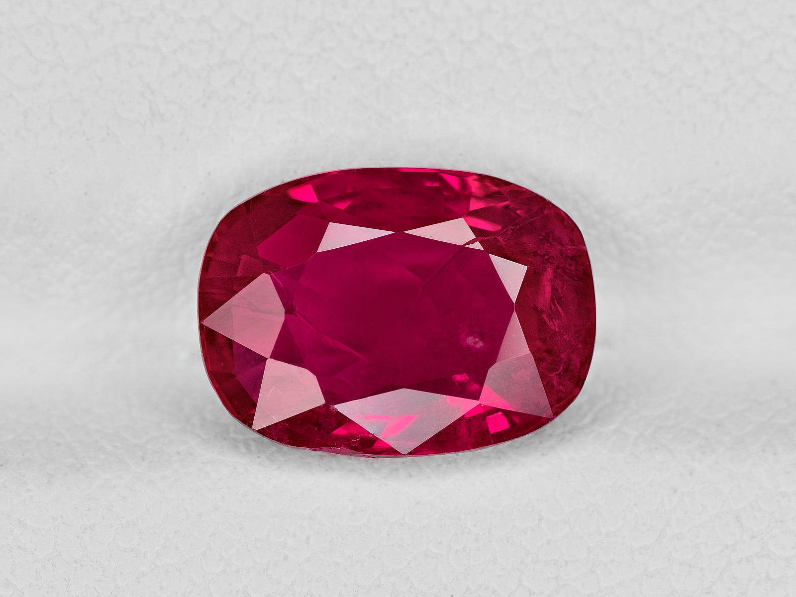 8801773-cushion-deep-red-with-a-slight-pinkish-hue-gii-burma-natural-ruby-3.48-ct