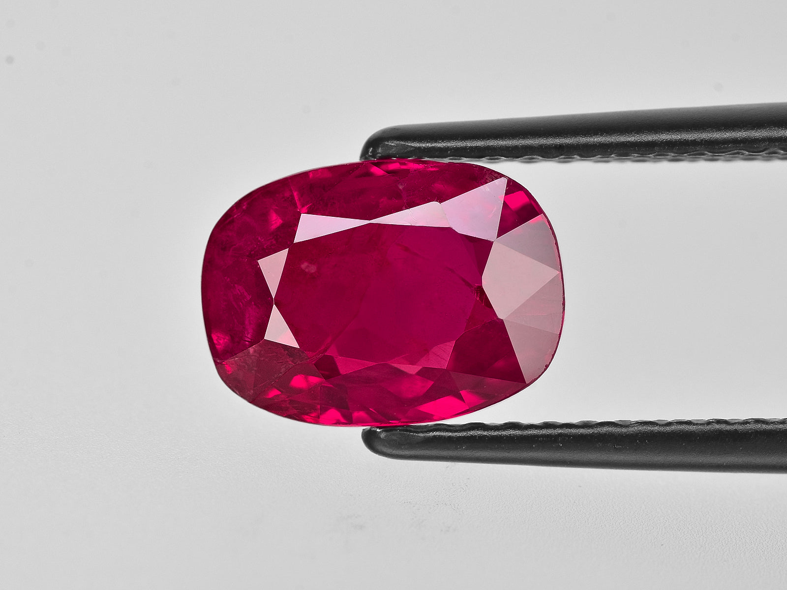 8801773-cushion-deep-red-with-a-slight-pinkish-hue-gii-burma-natural-ruby-3.48-ct