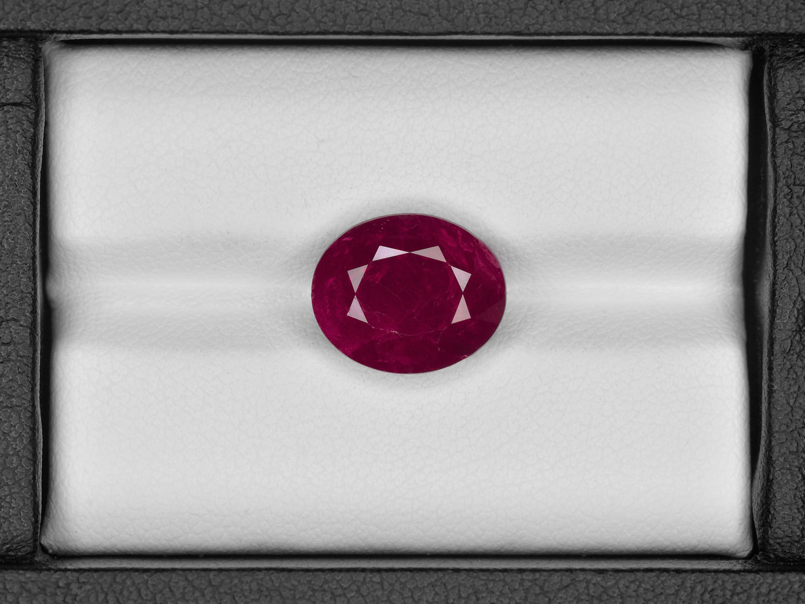 8801766-oval-pigeon-blood-red-grs-burma-natural-ruby-7.38-ct