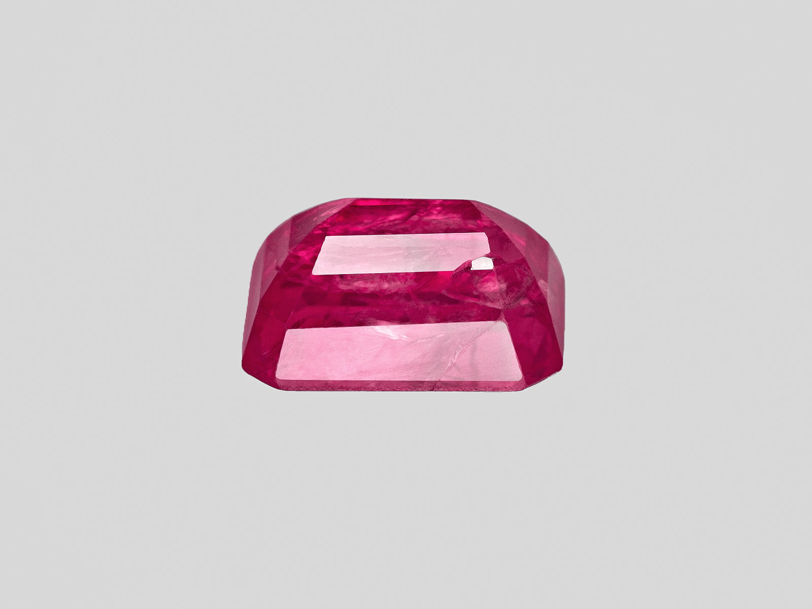 8801857-octagonal-rich-neon-pinkish-red-igi-gii-afghanistan-natural-ruby-3.57-ct