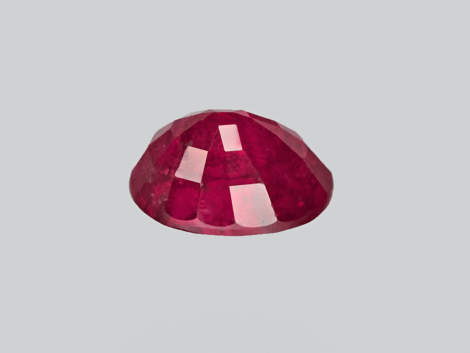 8801868-oval-intense-red-igi-afghanistan-natural-ruby-2.08-ct