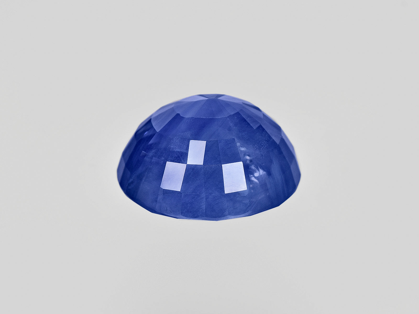 8801824-oval-velvety-cornflower-blue-gia-grs-sri-lanka-natural-blue-sapphire-13.09-ct
