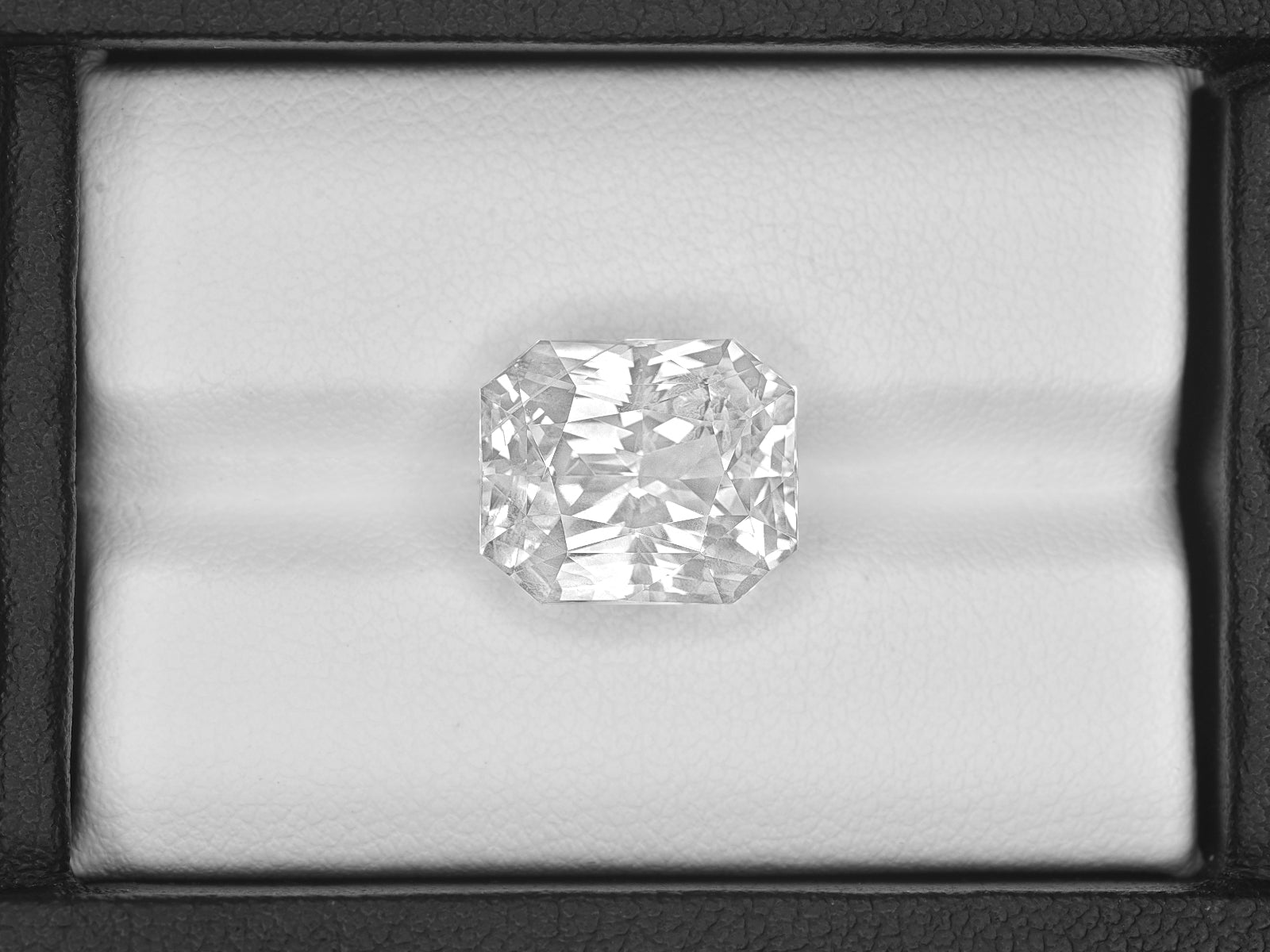 8801826-octagonal-colorless-sri-lanka-natural-white-sapphire-11.74-ct