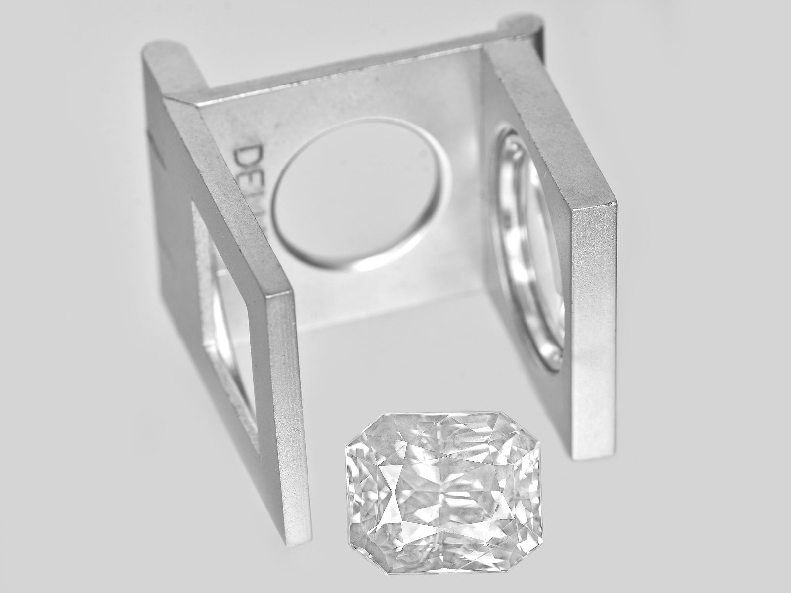8801826-octagonal-colorless-sri-lanka-natural-white-sapphire-11.74-ct