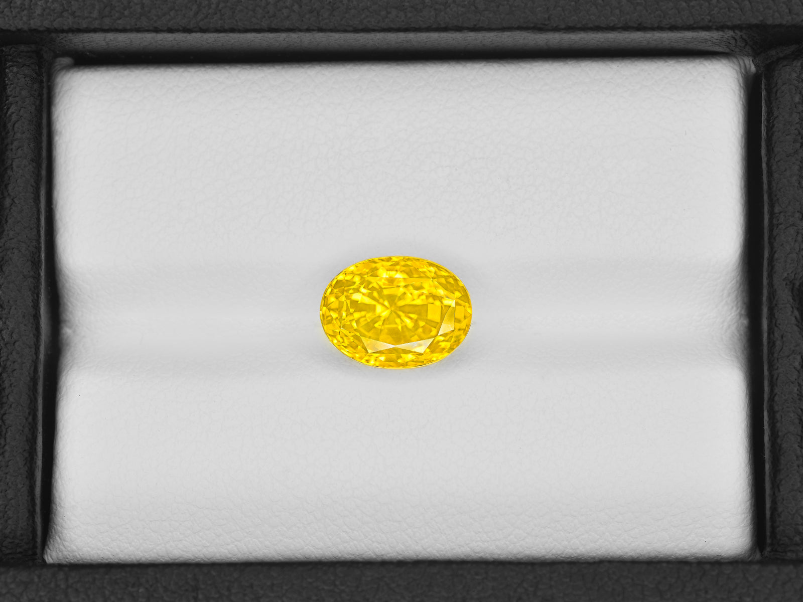 8801875-oval-fiery-intense-yellow-gia-grs-sri-lanka-natural-yellow-sapphire-4.34-ct