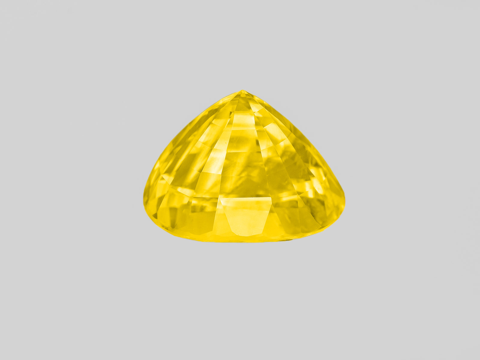 8801875-oval-fiery-intense-yellow-gia-grs-sri-lanka-natural-yellow-sapphire-4.34-ct