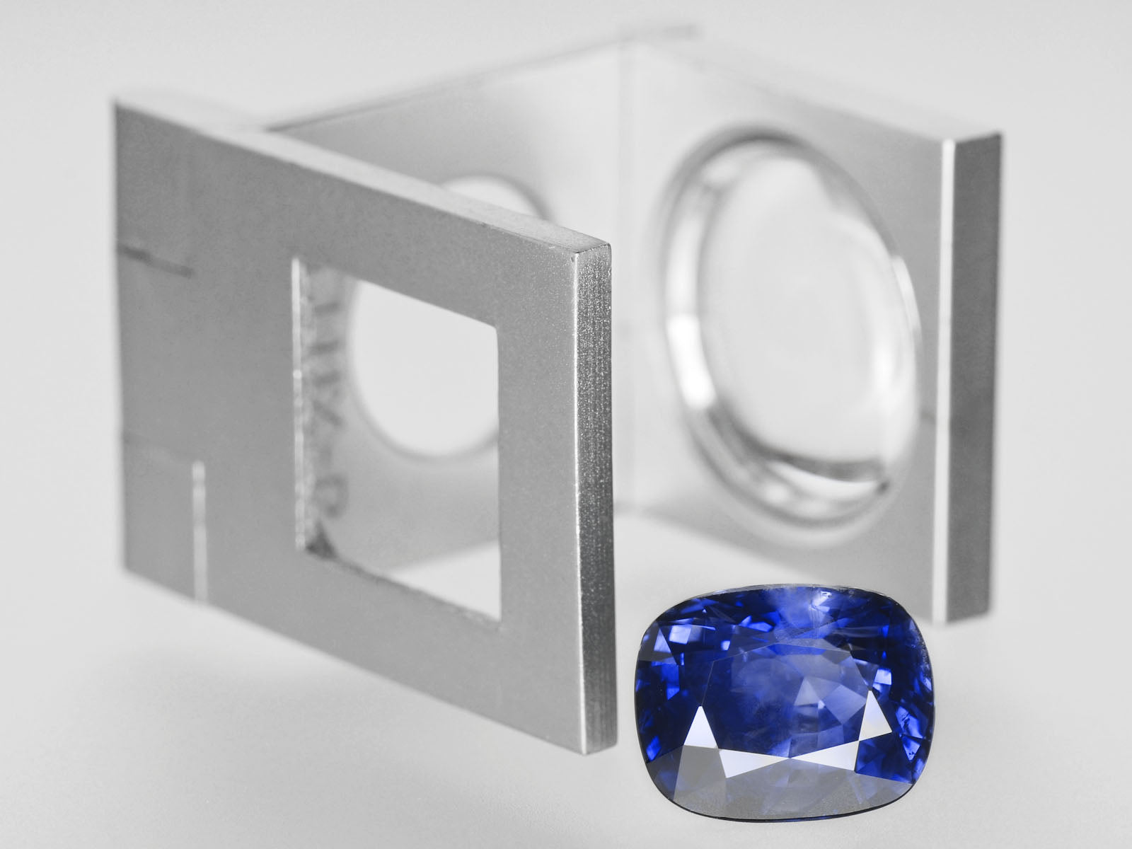 8801887-cushion-deep-royal-blue-ink-blue-gia-kashmir-natural-blue-sapphire-6.72-ct
