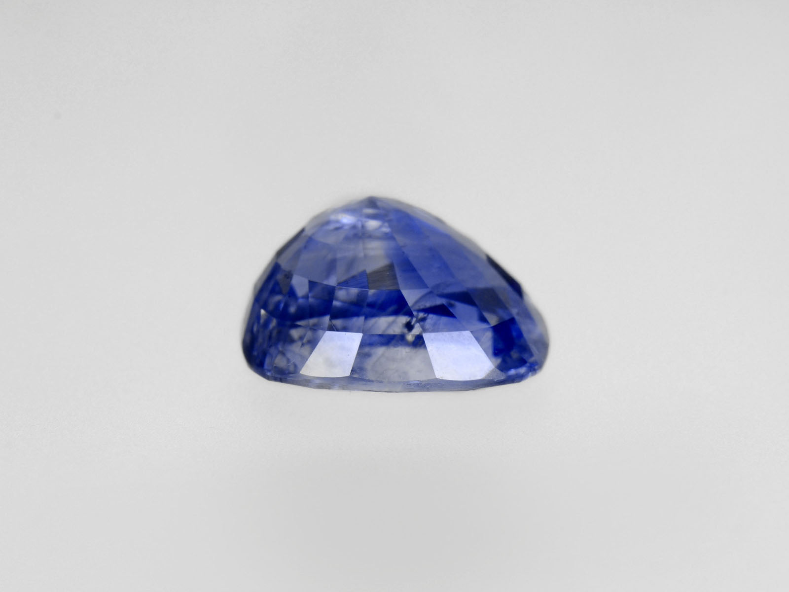 8801887-cushion-deep-royal-blue-ink-blue-gia-kashmir-natural-blue-sapphire-6.72-ct