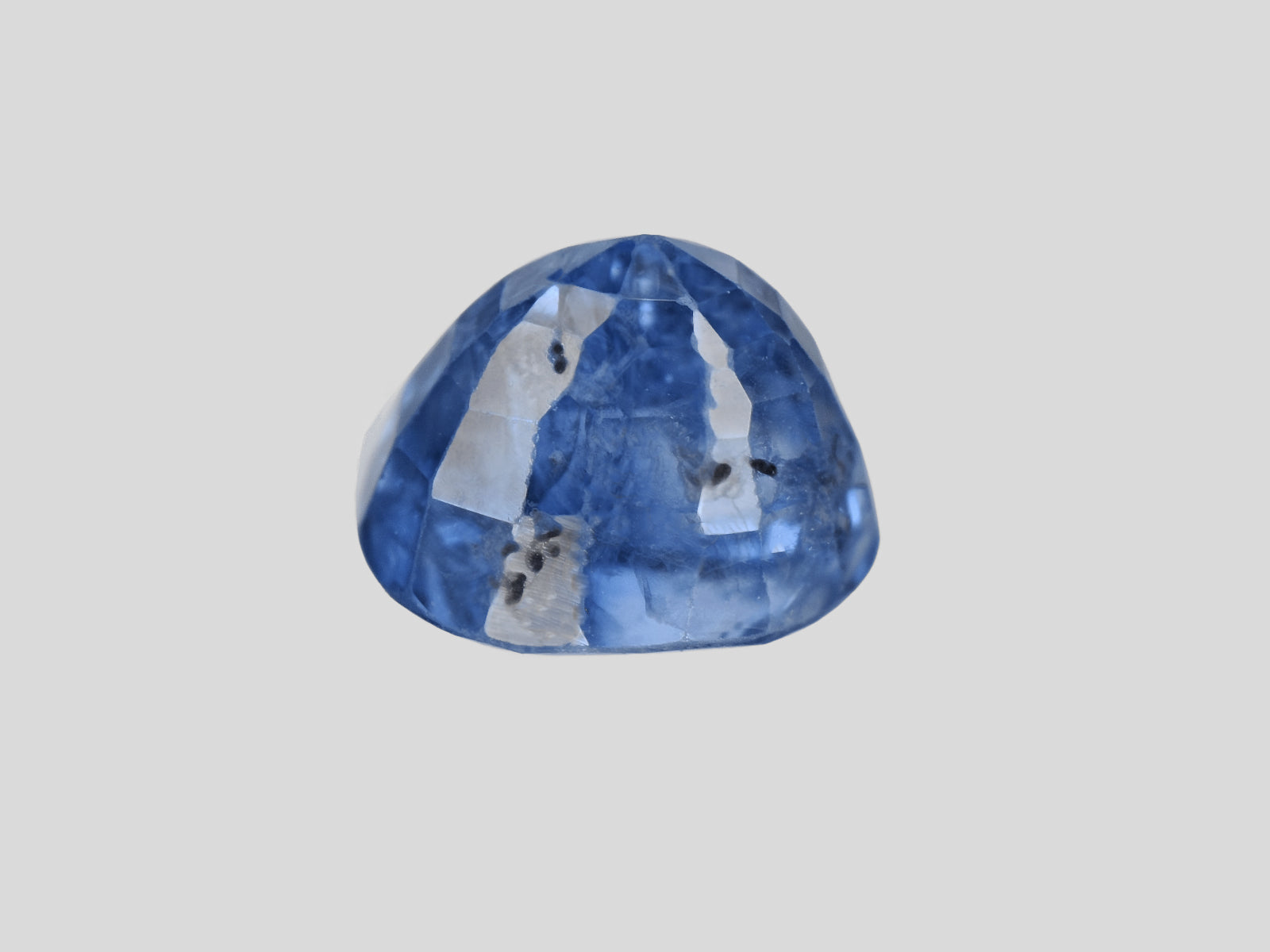 8801909-oval-deep-blue-igi-kashmir-natural-blue-sapphire-1.16-ct
