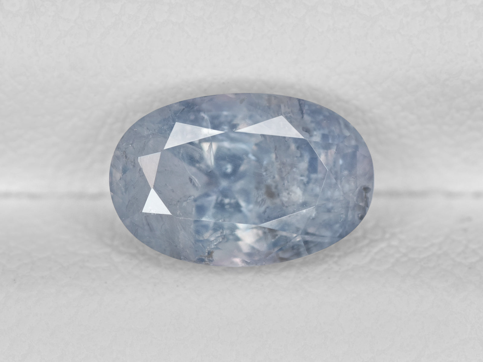 8801913-oval-light-blue-gia-igi-kashmir-natural-blue-sapphire-2.39-ct