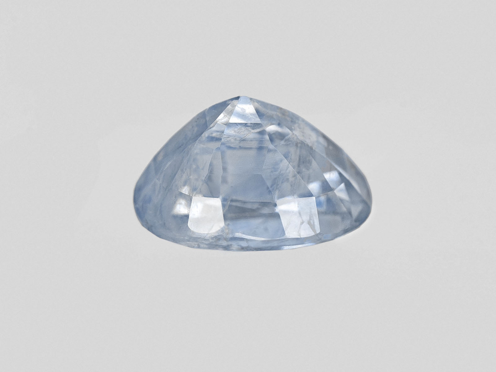 8801913-oval-light-blue-gia-igi-kashmir-natural-blue-sapphire-2.39-ct
