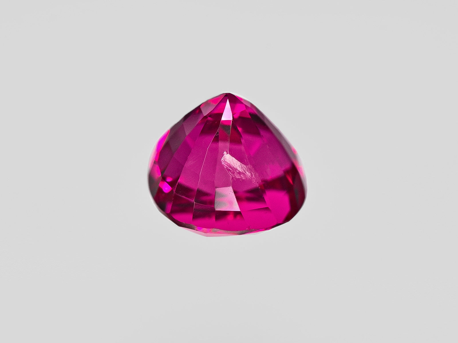 8801921-cushion-fiery-vivid-pinkish-red-burma-natural-ruby-3.01-ct