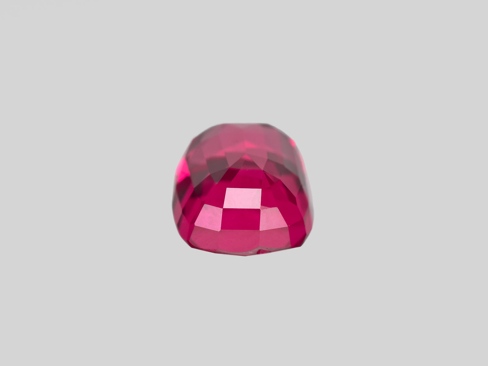8801922-cushion-rich-velvety-pinkish-red-grs-burma-natural-ruby-3.00-ct