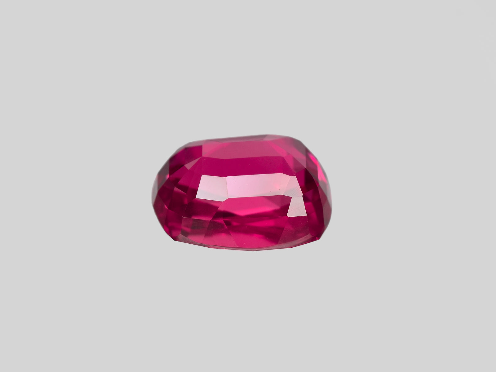 8801922-cushion-rich-velvety-pinkish-red-grs-burma-natural-ruby-3.00-ct