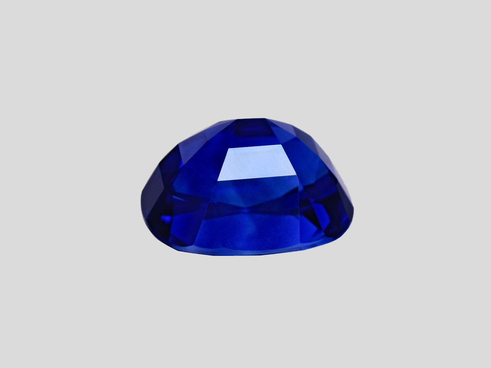 8801927-oval-fiery-intense-royal-blue-grs-burma-natural-blue-sapphire-7.29-ct