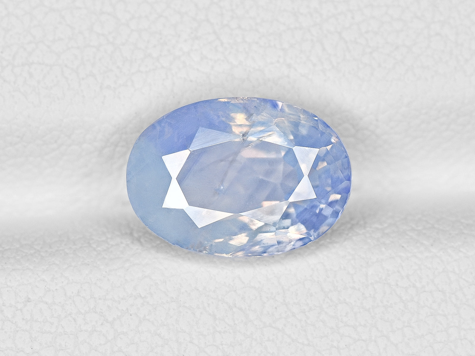 8802808-oval-pastel-yellowish-blue-grs-kashmir-natural-blue-sapphire-4.73-ct