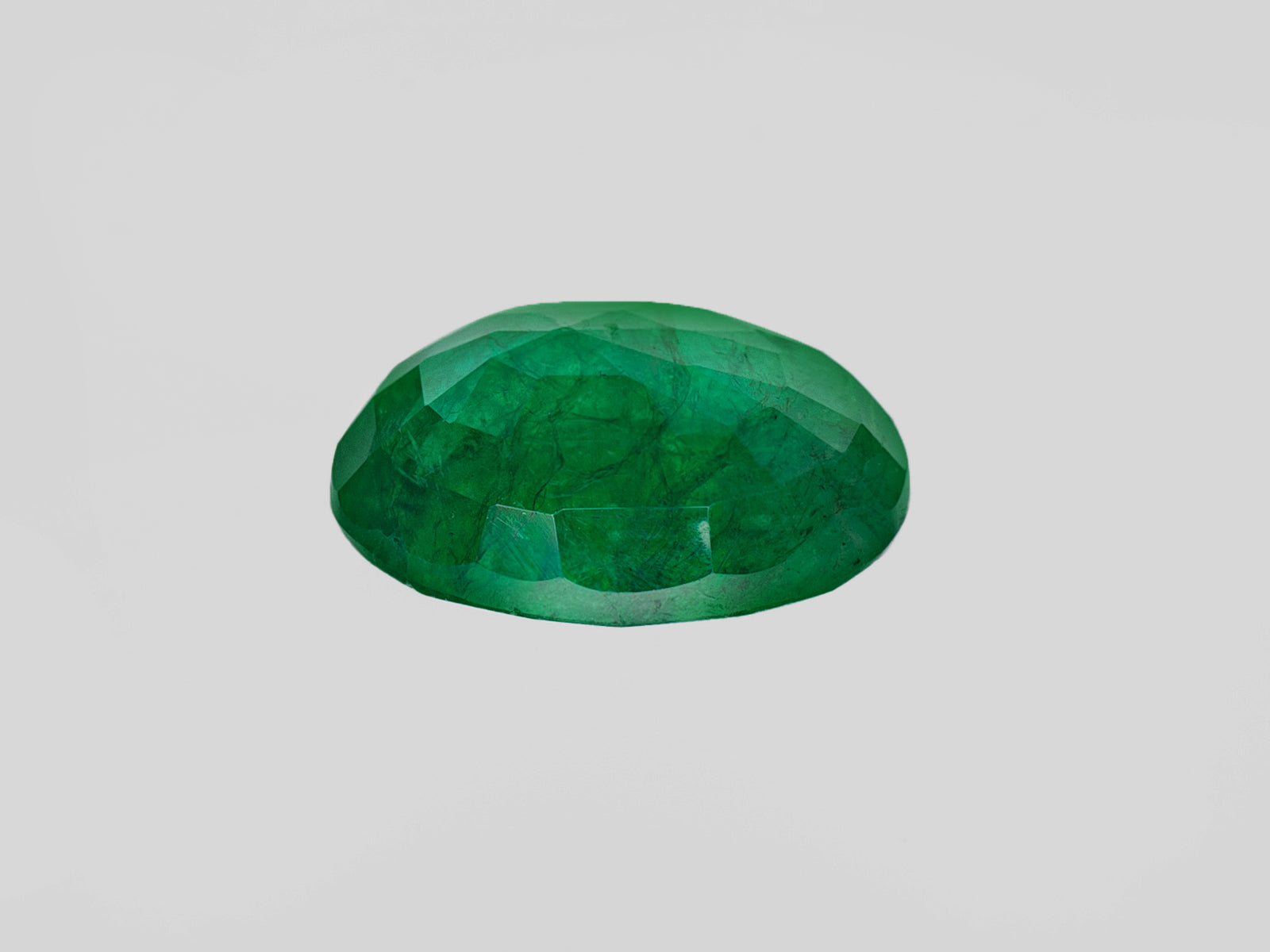 8802611-oval-deep-green-grs-zambia-natural-emerald-4.05-ct