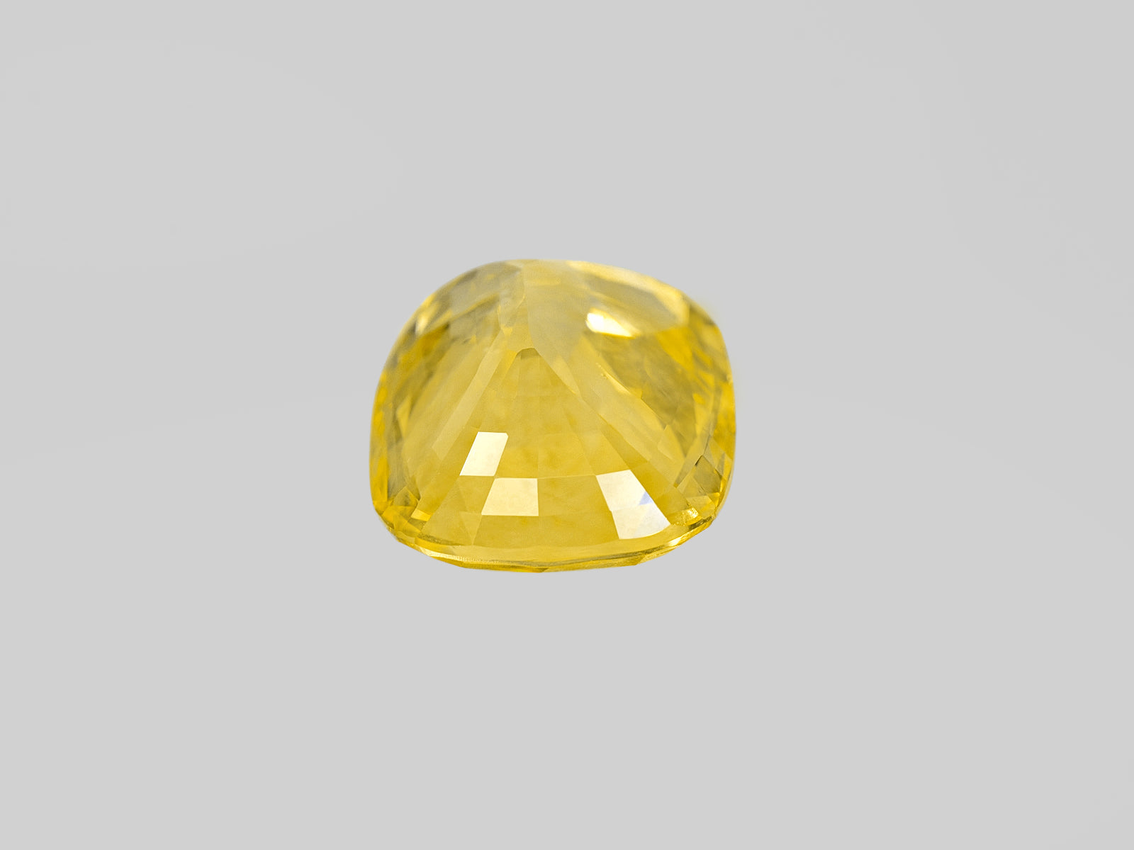 8801956-cushion-fiery-vivid-yellow-grs-sri-lanka-natural-yellow-sapphire-13.37-ct