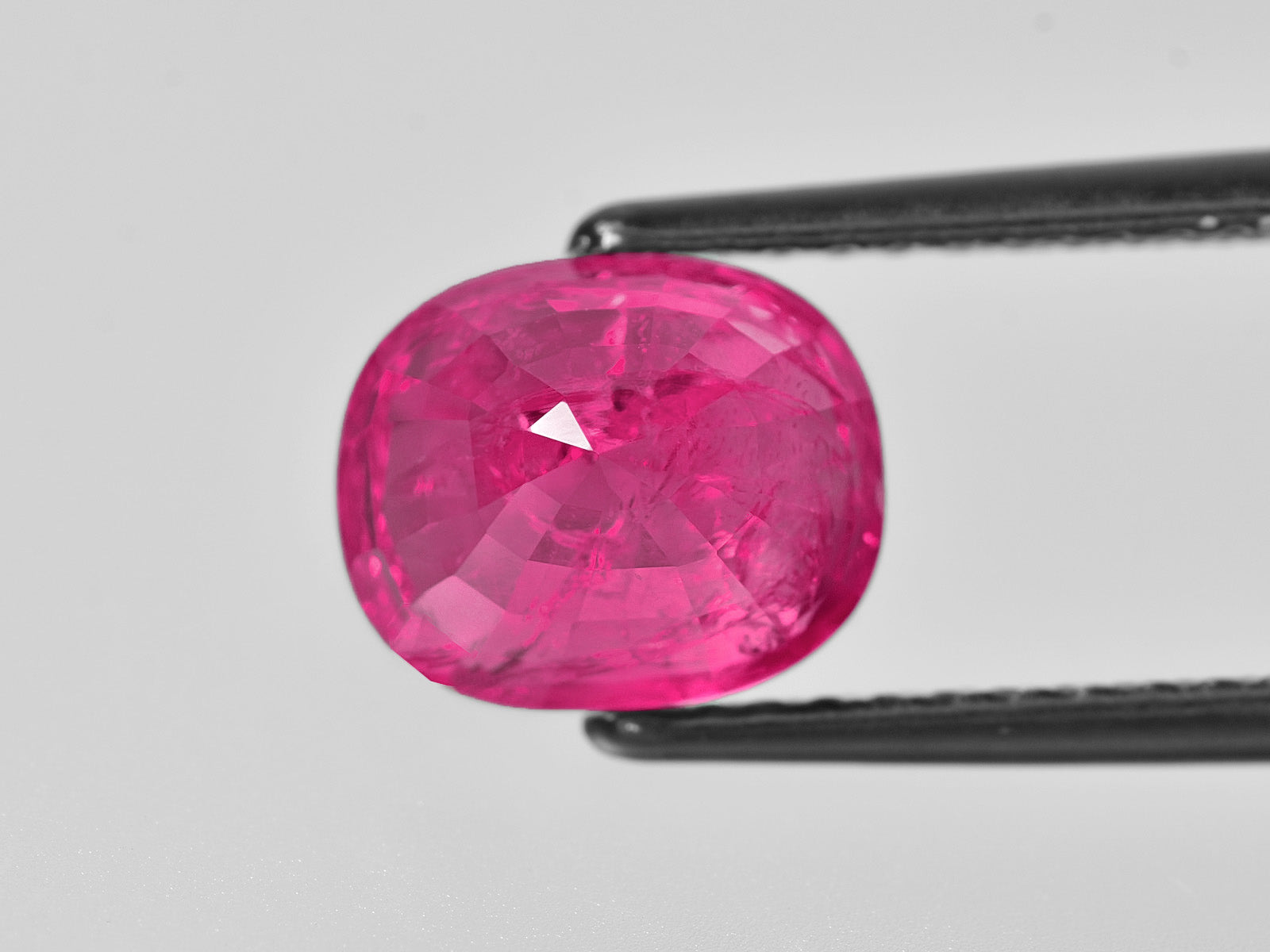 8801958-cushion-fiery-vivid-pinkish-red-grs-burma-natural-ruby-4.61-ct