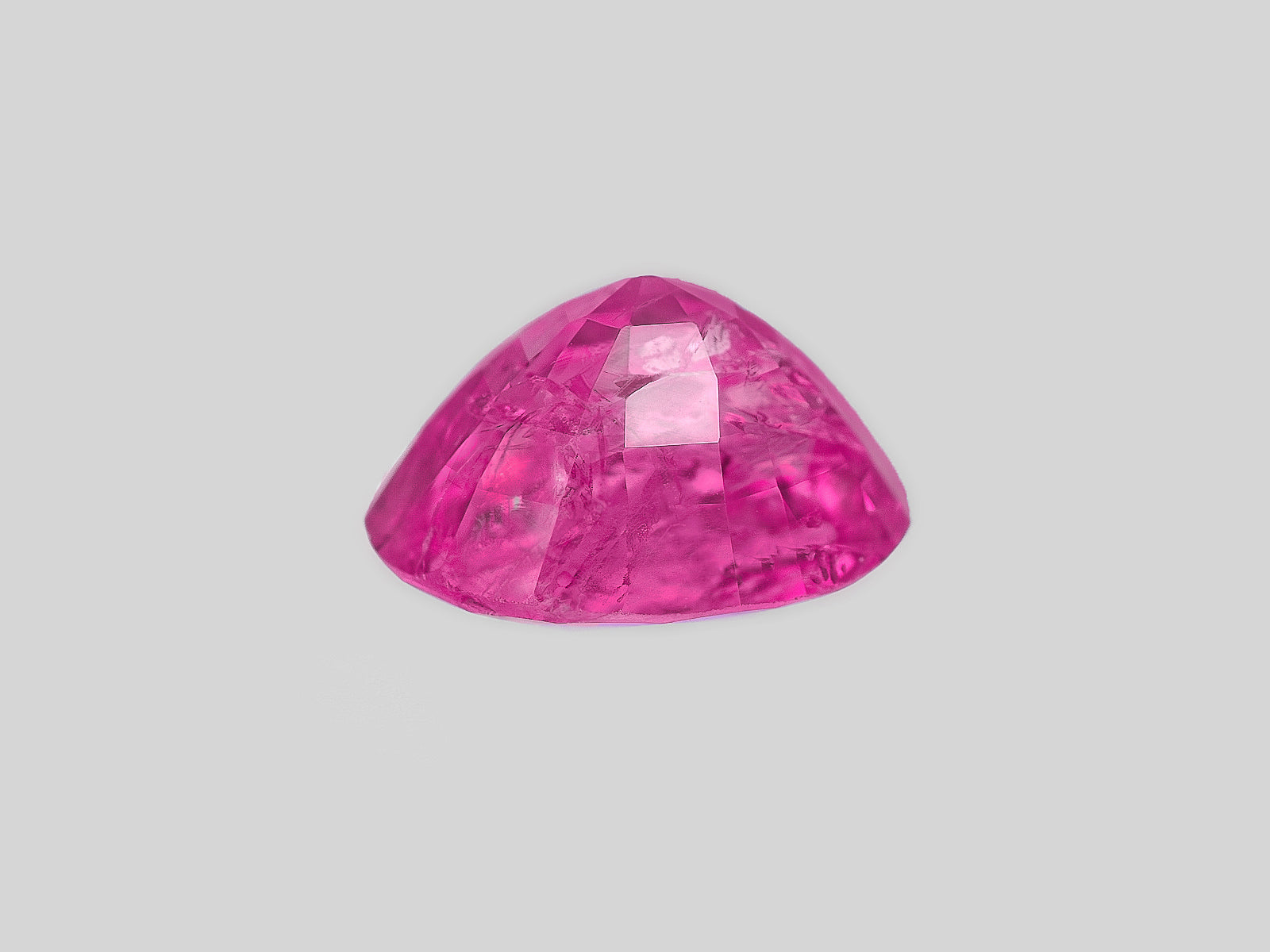 8802191-oval-vivid-pink-red-igi-burma-natural-ruby-2.15-ct