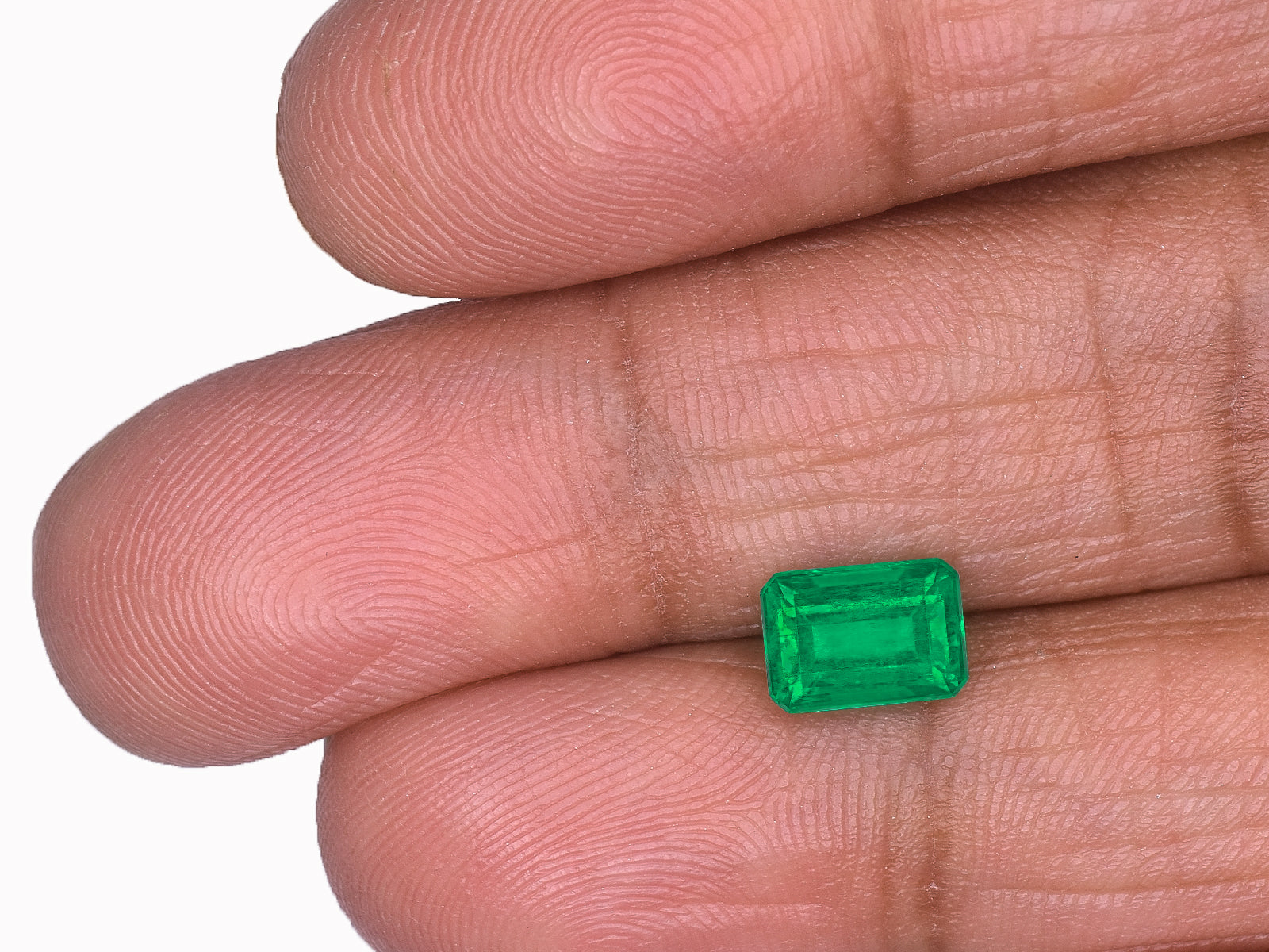 8801965-octagonal-lively-neon-green-grs-colombia-natural-emerald-0.91-ct