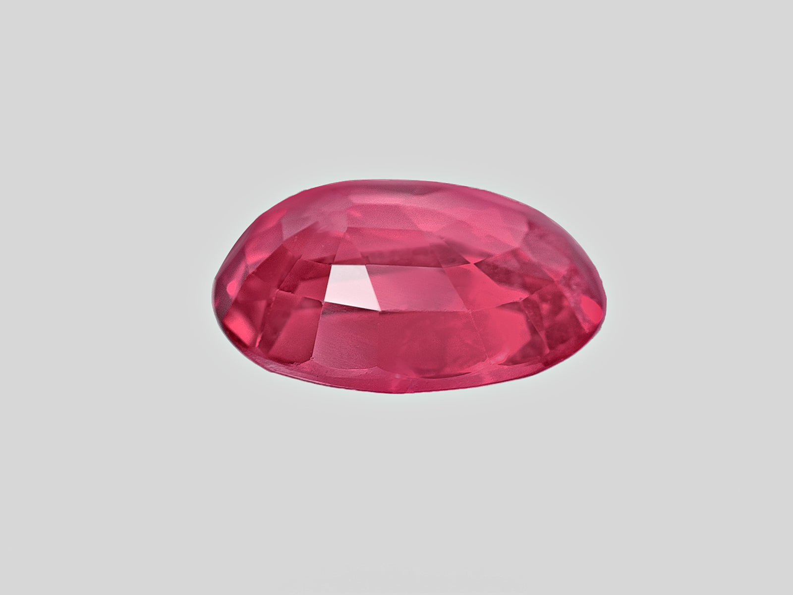 8802029-oval-pink-red-igi-mozambique-natural-ruby-1.62-ct