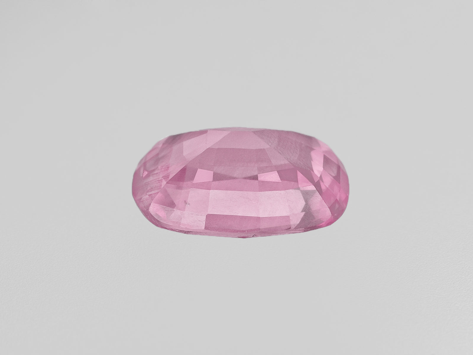 8802241-cushion-orangy-pink-grs-madagascar-natural-padparadscha-1.55-ct