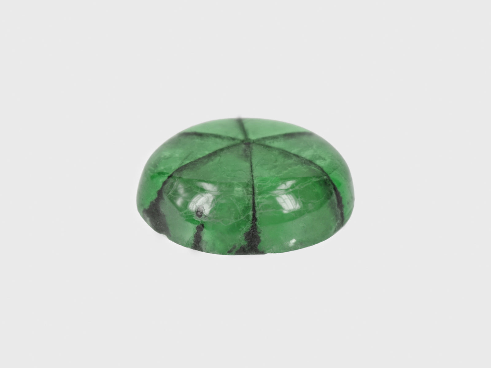 8802205-cabochon-intense-green-with-black-spokes-gia-colombia-natural-trapiche-emerald-4.20-ct