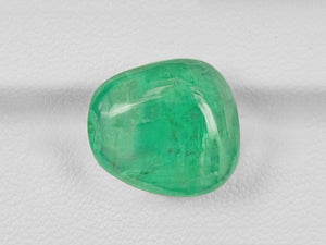 8802068-cabochon-lively-intense-green-russia-natural-emerald-13.67-ct