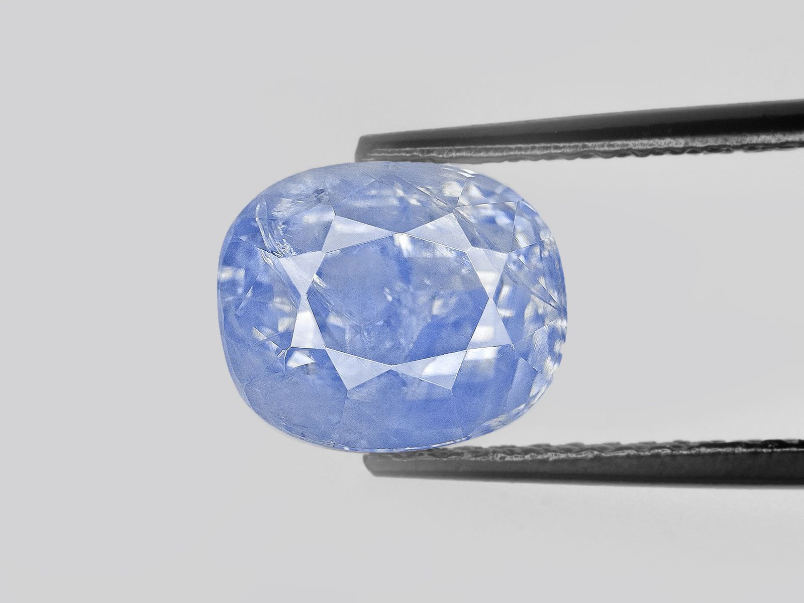 8802812-cushion-velvety-blue-grs-kashmir-natural-blue-sapphire-6.05-ct