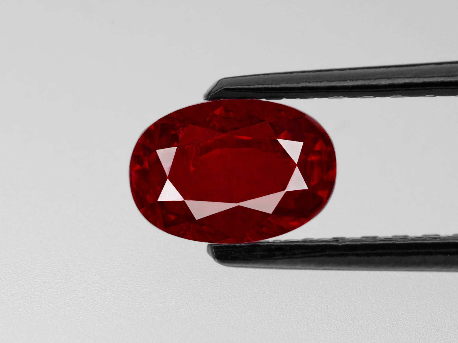 8802196-oval-rich-velvety-pigeon-blood-red-grs-burma-natural-ruby-1.46-ct