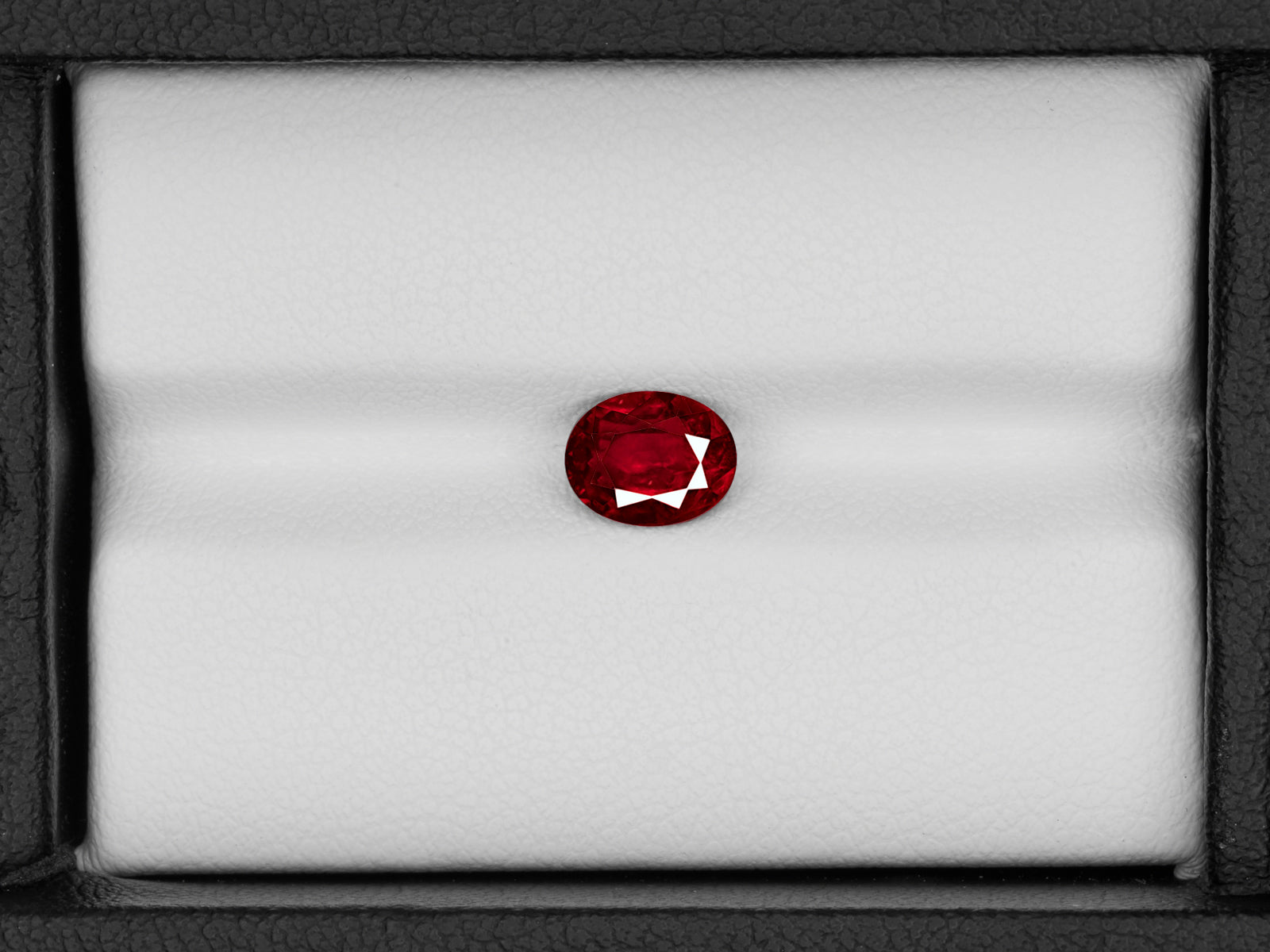 8802197-oval-pigeon-blood-red-grs-burma-natural-ruby-1.47-ct