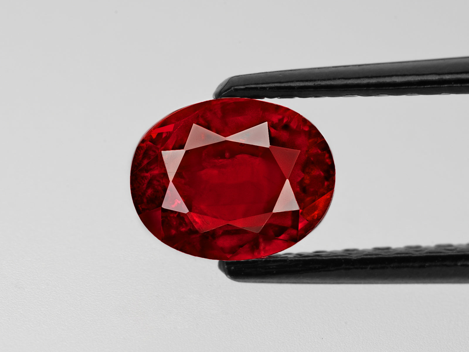 8802197-oval-pigeon-blood-red-grs-burma-natural-ruby-1.47-ct
