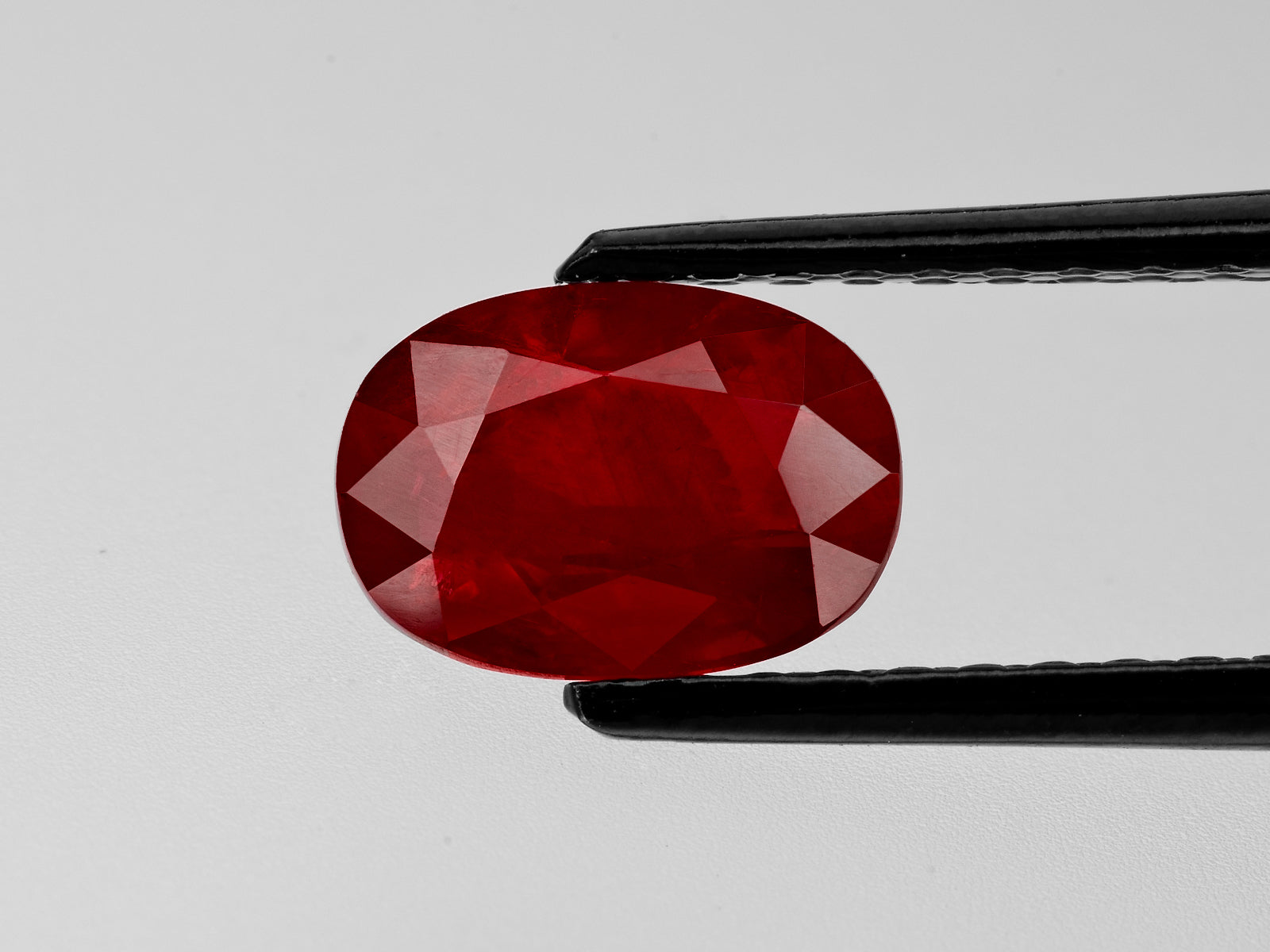 8802202-oval-velvety-pigeon-blood-red-grs-burma-natural-ruby-1.72-ct